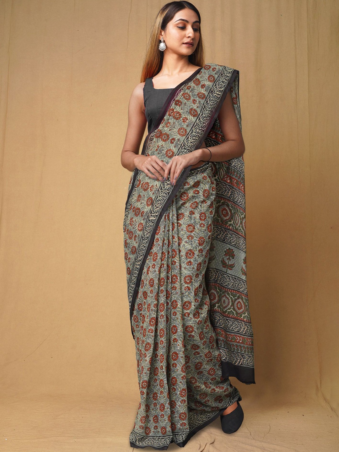 

Unnati Silks Floral Printed Pure Cotton Kota Saree, Olive