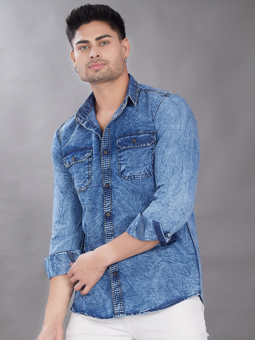 

DIVISIVE Men Club Spread Collar Faded Cotton Slim Fit Casual Shirt, Blue