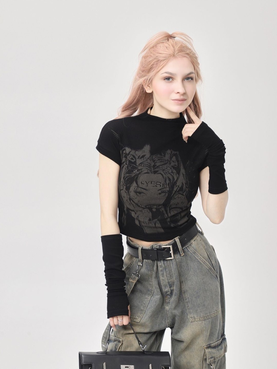 

KPOP Women Printed Crop Top, Black