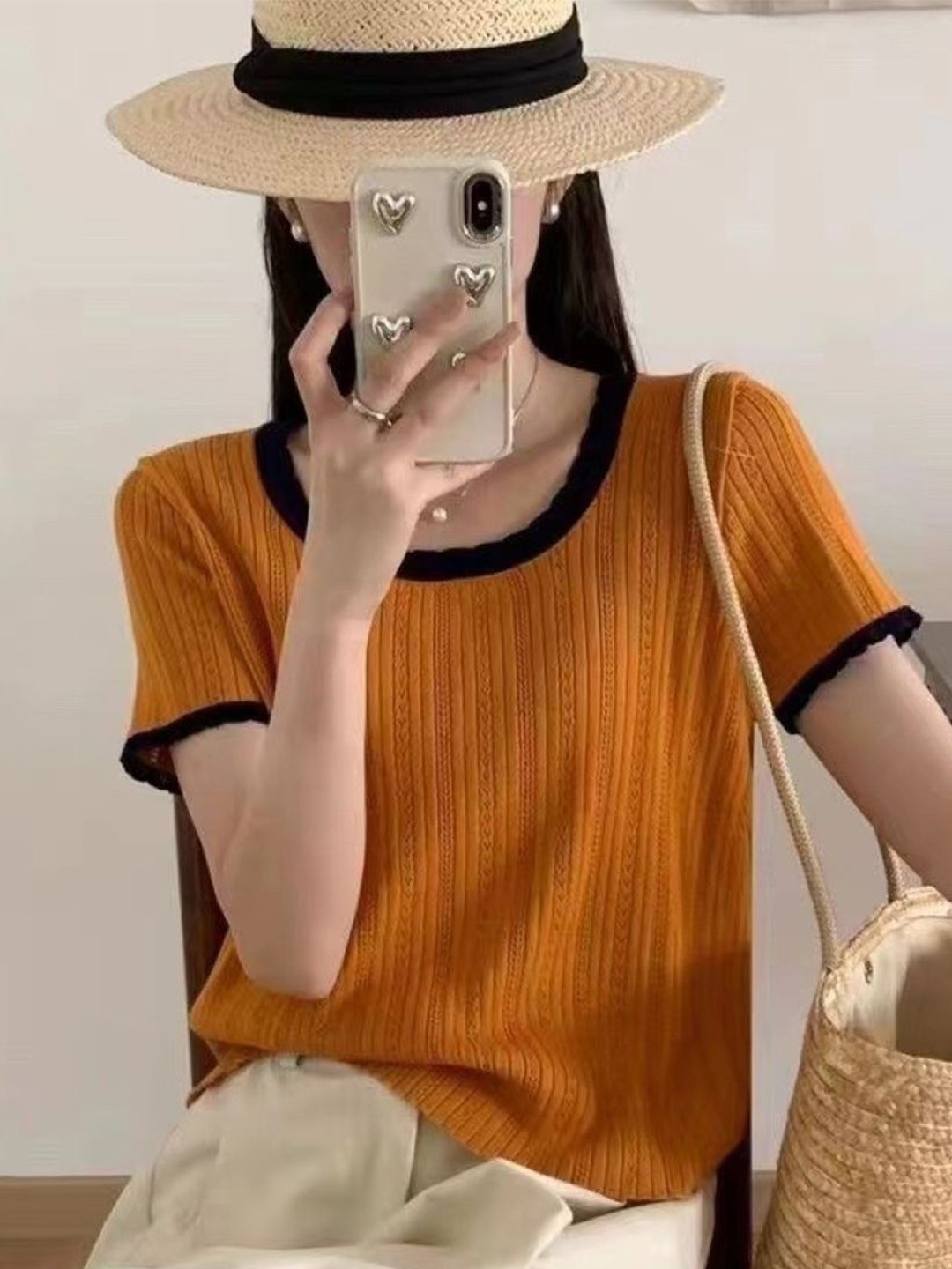 

KPOP Women Round Neck Top, Brown
