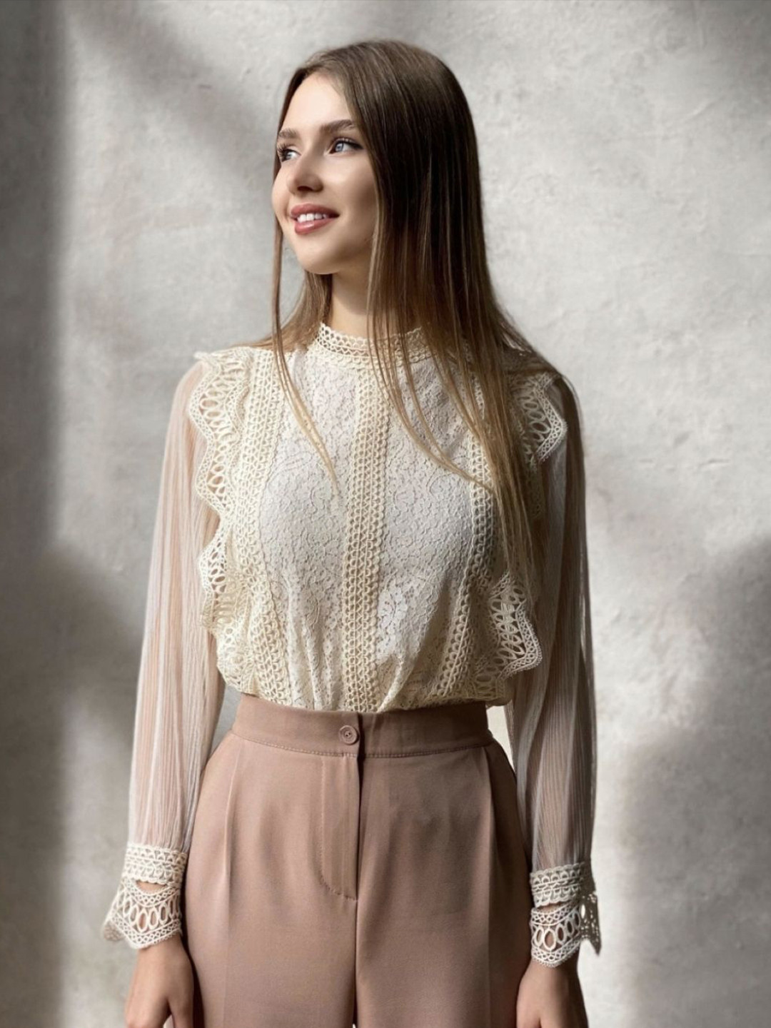 

StyleCast Self Design Long Sleeves Top, Cream