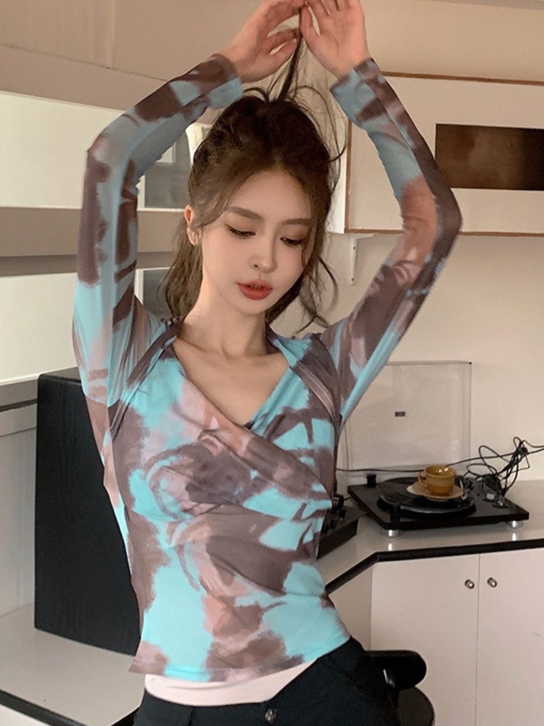 

KPOP Women Animal Printed Wrap Top, Blue