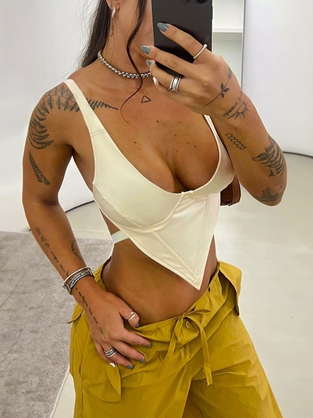 

KPOP Women Shoulder Straps Sleeveless Crop Top, White