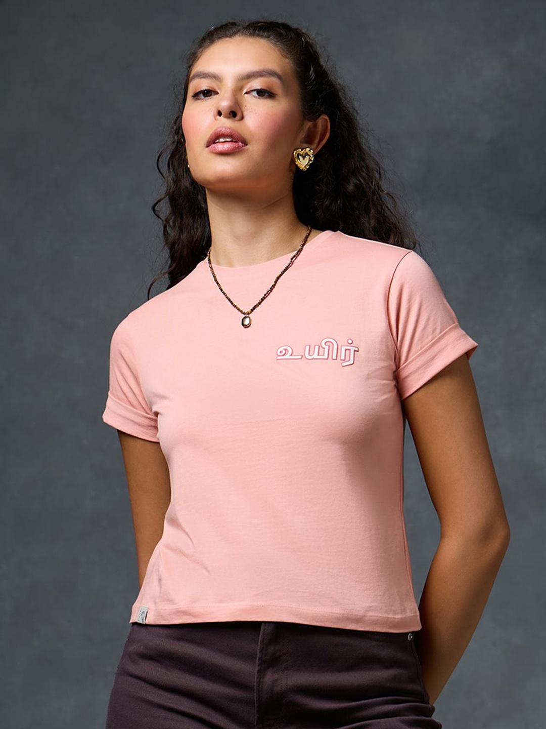 

Saaki Women Typography Printed V-Neck Raw Edge T-shirt, Pink