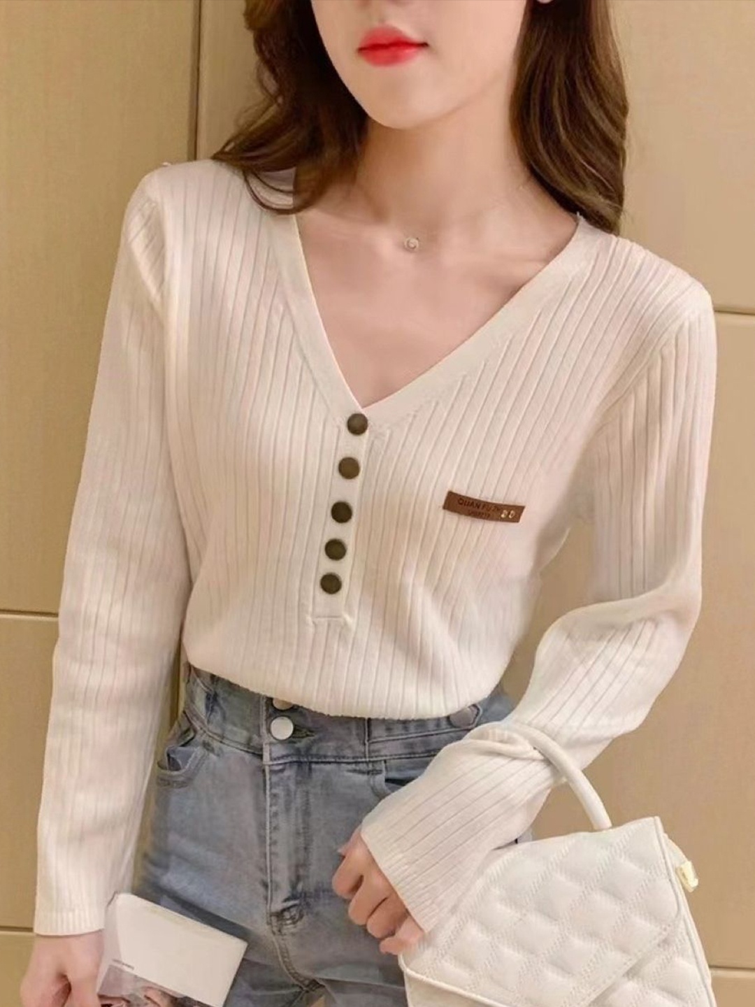 

KPOP Women V-Neck Extended Sleeves Top, Khaki