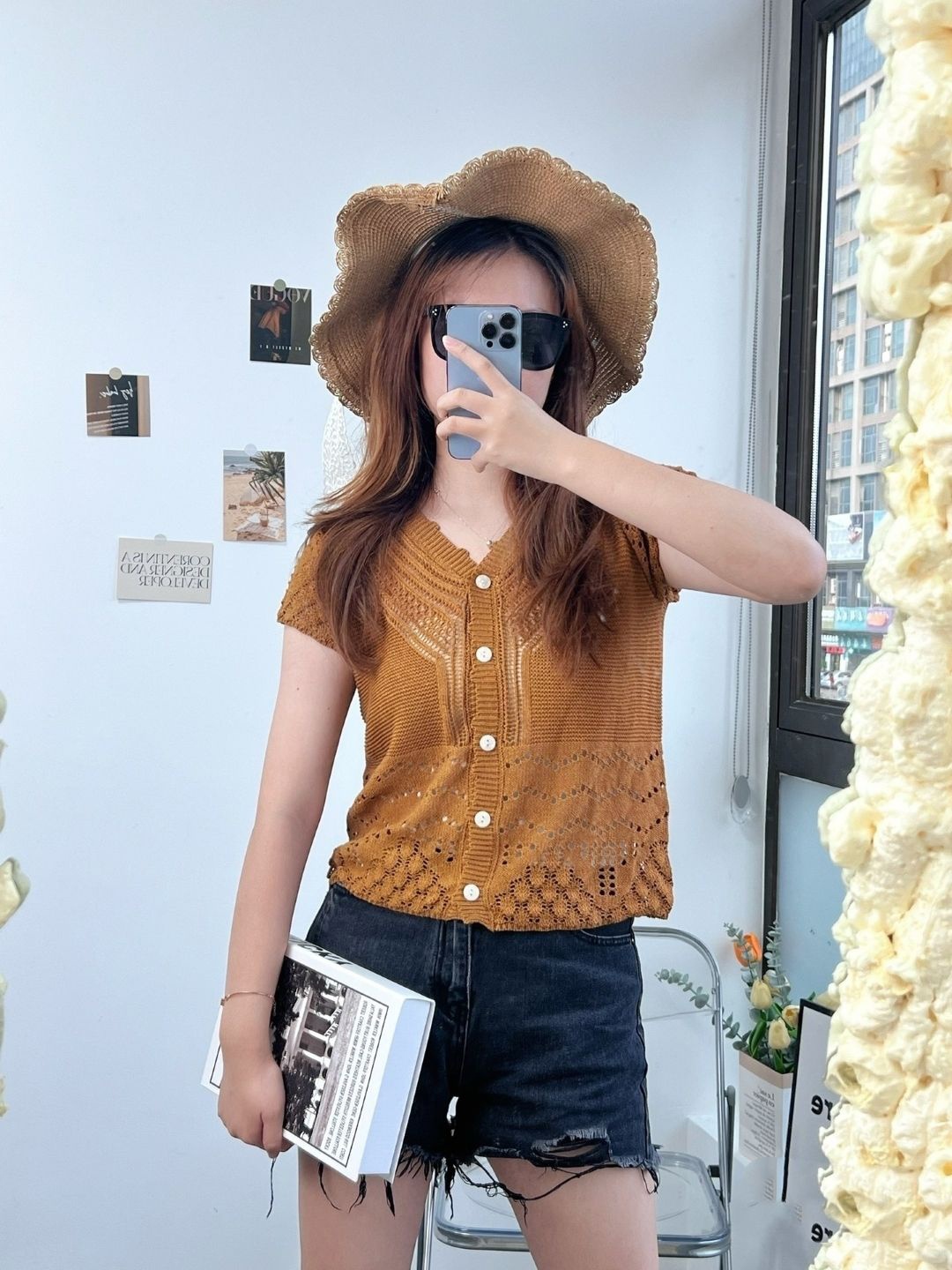 

KPOP Women V-Neck Short Sleeves Top, Brown