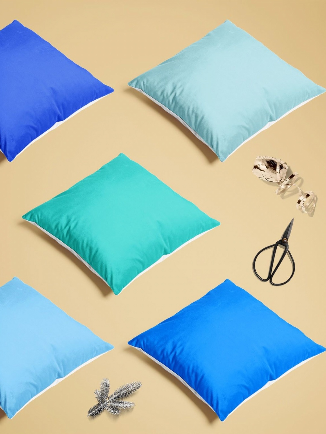 

ArtzFolio Multicoloured Set of 5 Square Cushion Covers, Multi