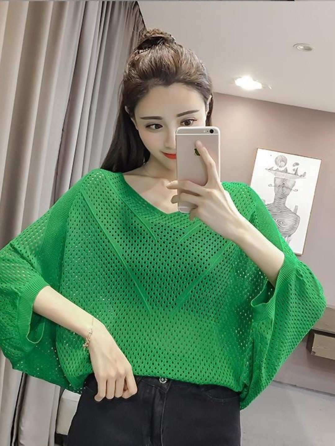 

KPOP Women V-Neck Three-Quarter Sleeves Cotton Top, Green