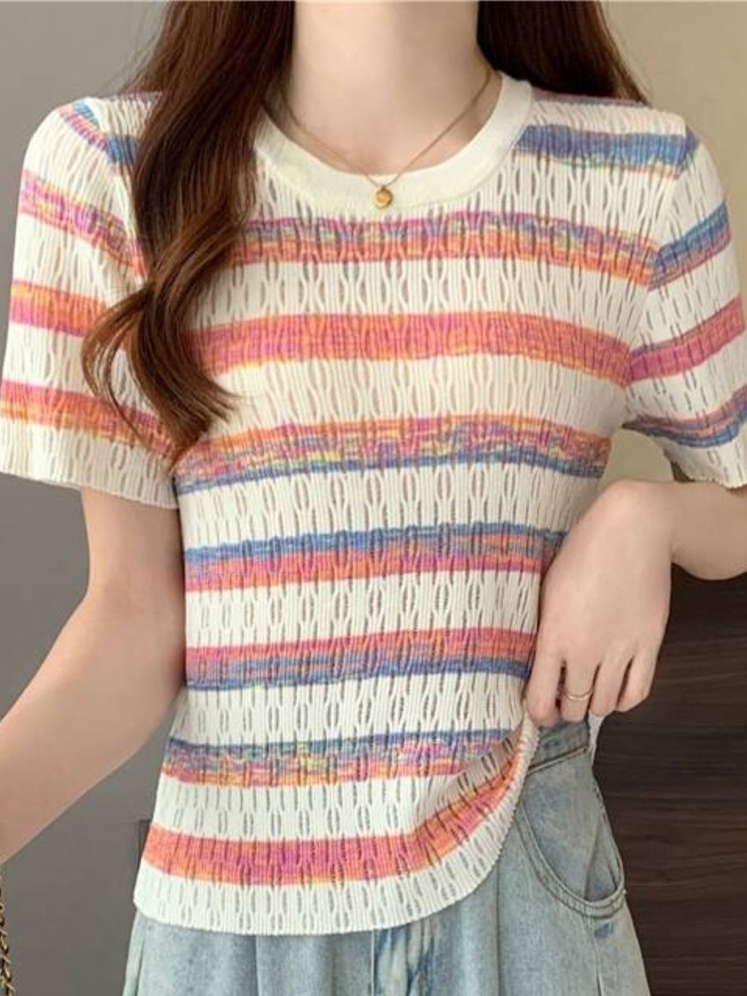 

KPOP Women Striped Round Neck Cotton Top, Red