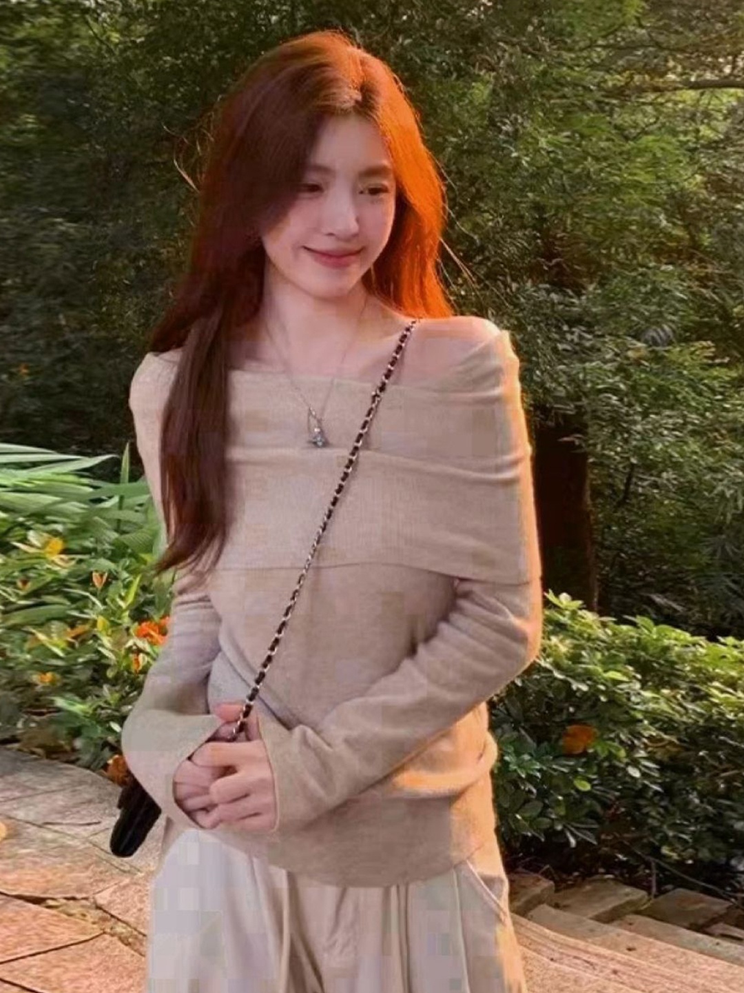 

HERE&NOW Off-Shoulder Long Sleeves Top, Brown