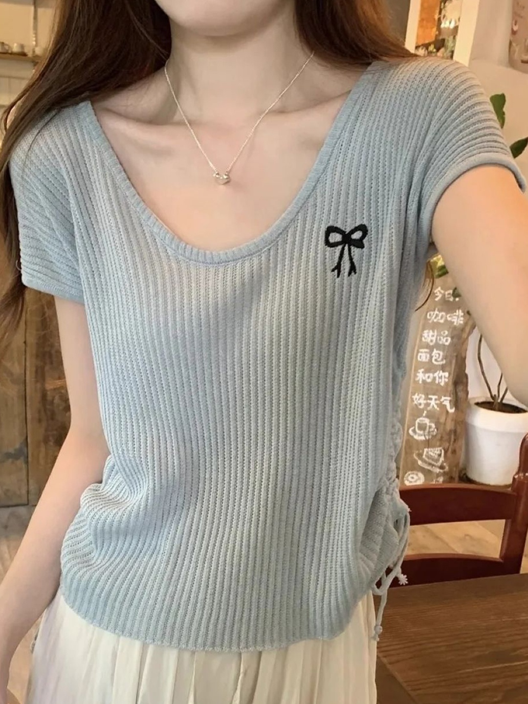 

KPOP Women V-Neck Short Sleeves Top, Grey