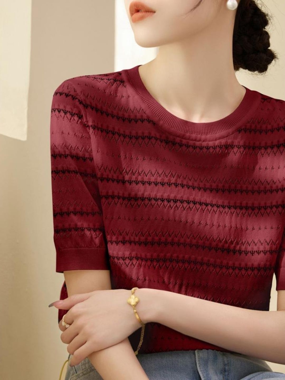 

KPOP Round Neck Short Sleeves Self Design Top, Red