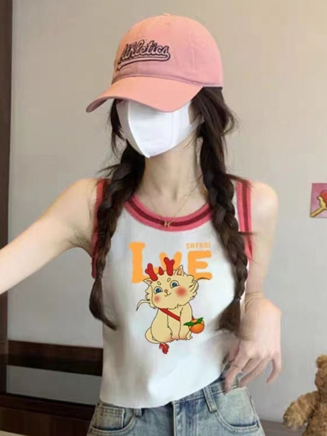

KPOP Women Round Neck Sleeveless Graphic Printed Top, White