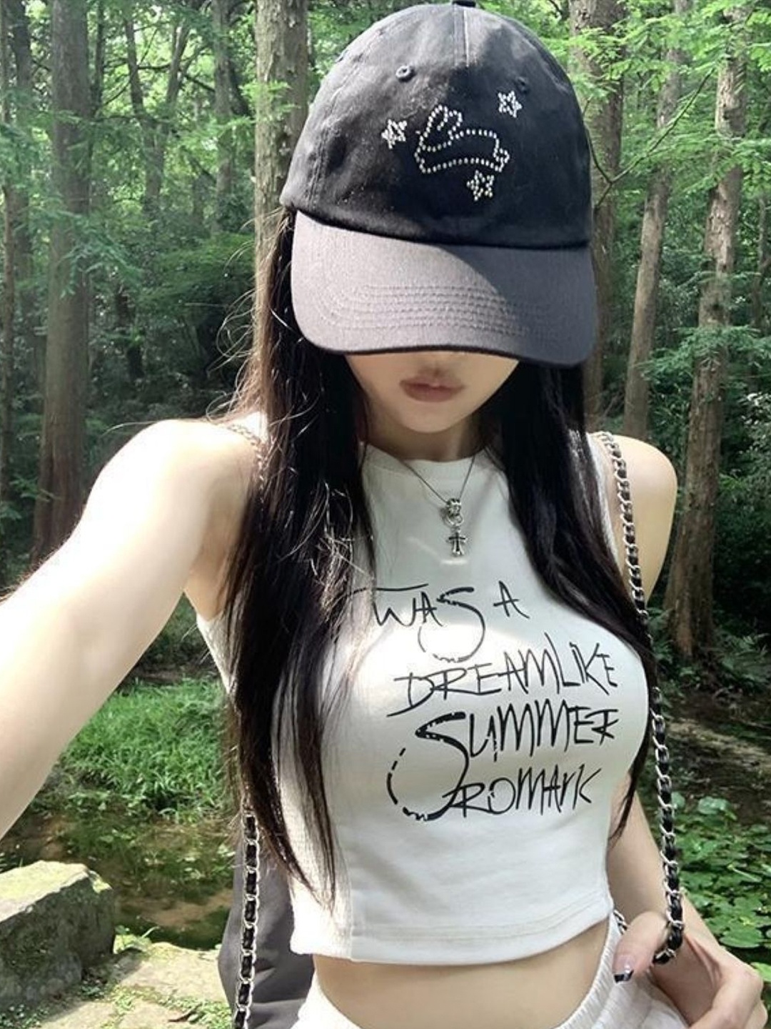 

KPOP Women Round Neck Print Crop Top, White