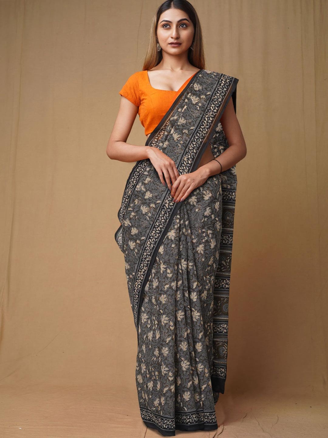 

Unnati Silks Floral Printed Pure Cotton Kota Saree, Olive