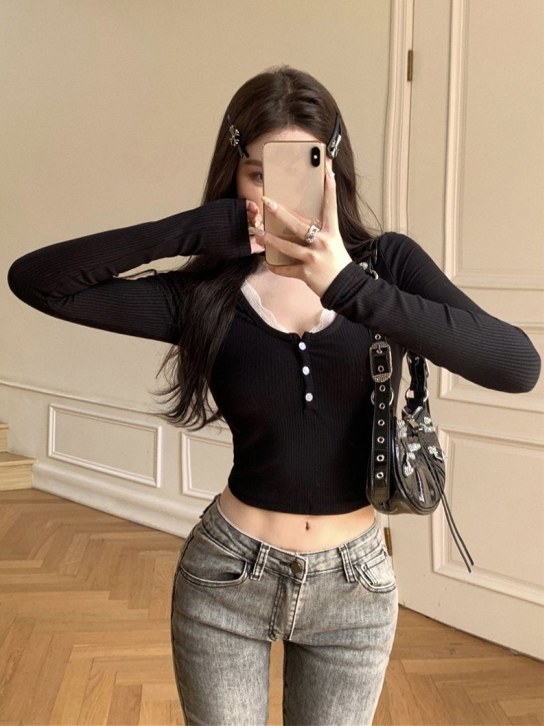 

HERE&NOW Women Scoop Neck Extended Sleeves Crop Top, Black