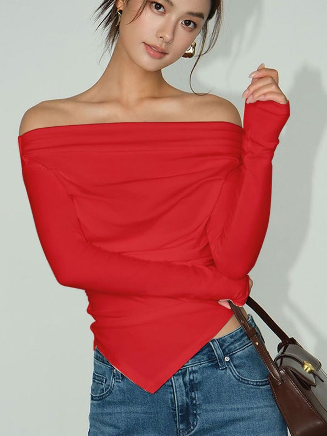 

KPOP Women Off-Shoulder Long Sleeves Top, Red