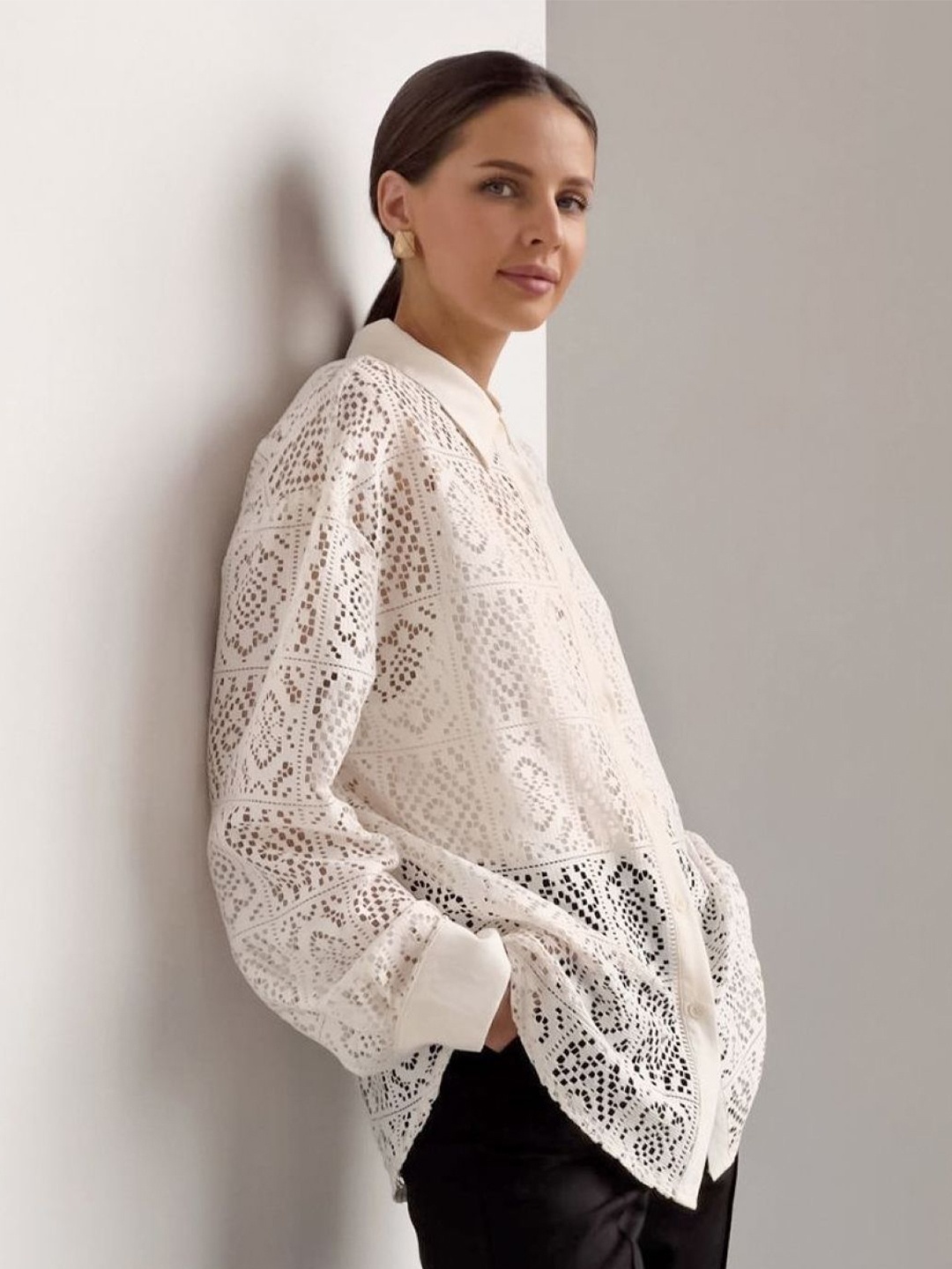 

StyleCast Women Shirt Collar Sheer Longline Top, White