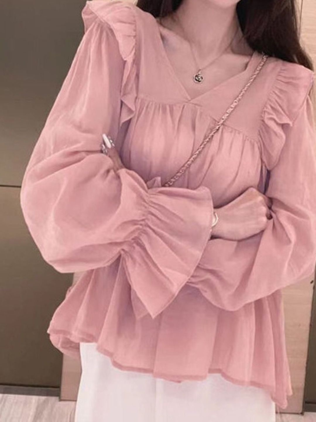 

HERE&NOW Women V-Neck Puff Sleeves Top, Pink