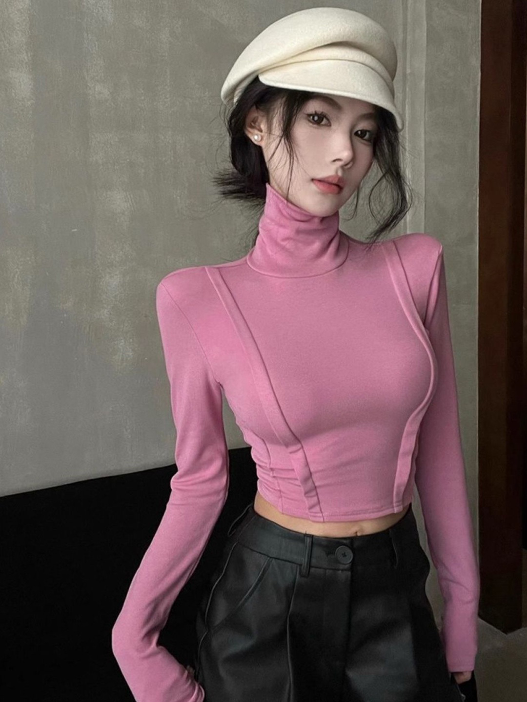 

HERE&NOW High Neck Crop Top, Pink