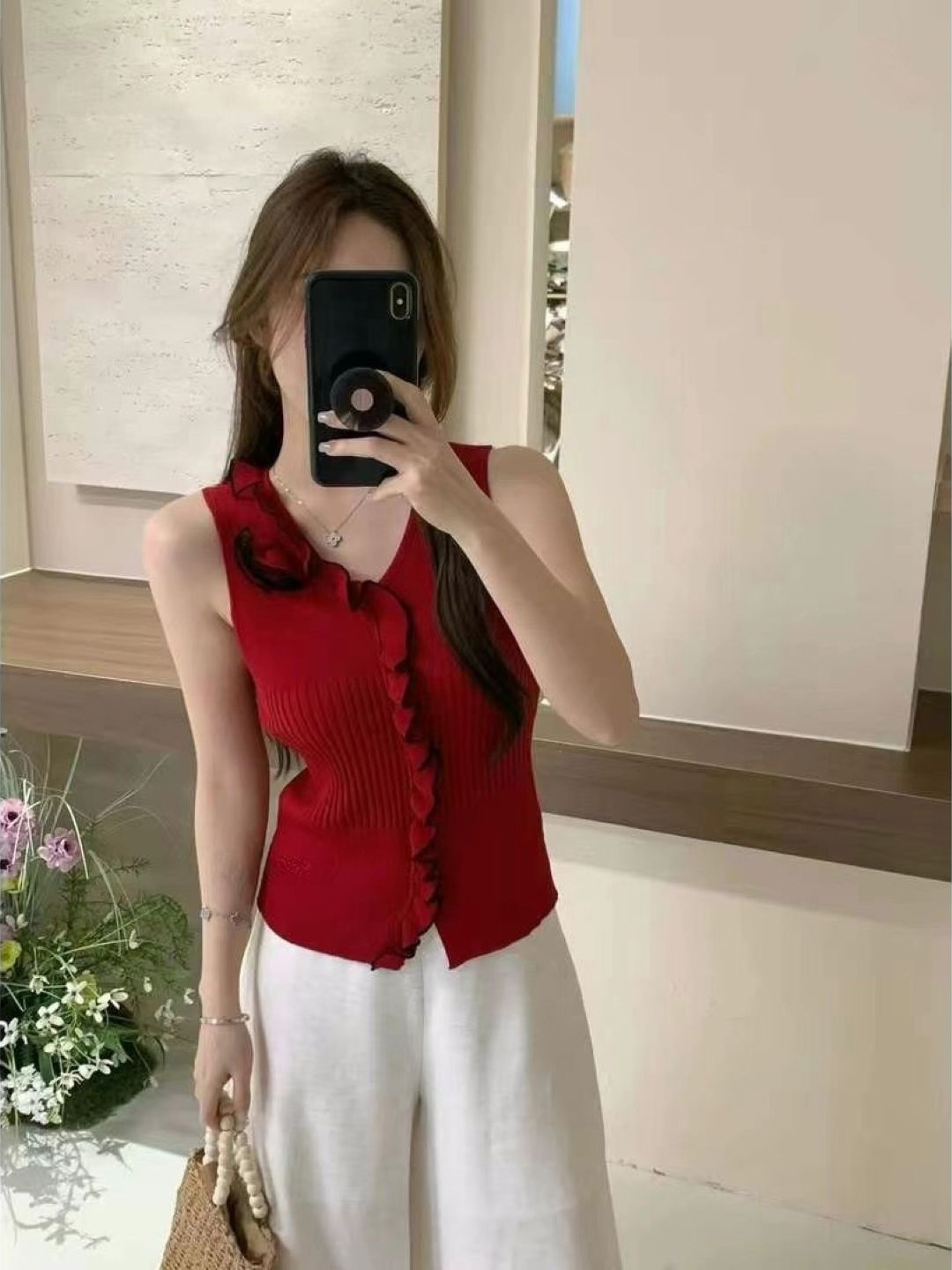 

KPOP Women V-Neck Regular Top, Red