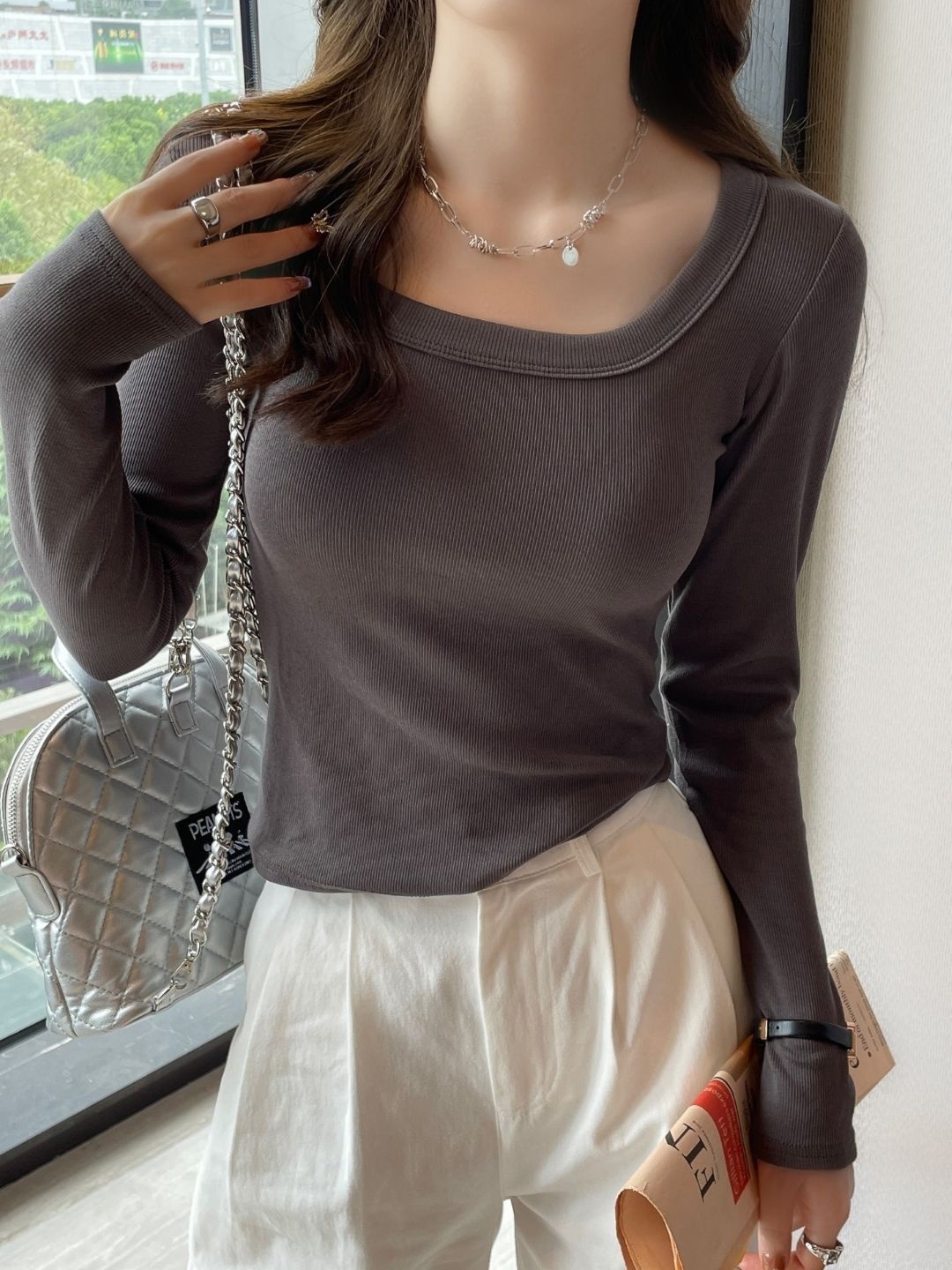 

HERE&NOW Women Scoop Neck Extended Sleeves Regular Top, Grey melange