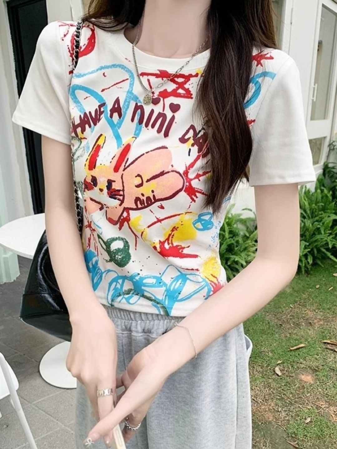 

KPOP Abstract Printed Round Neck Short Sleeves Top, White