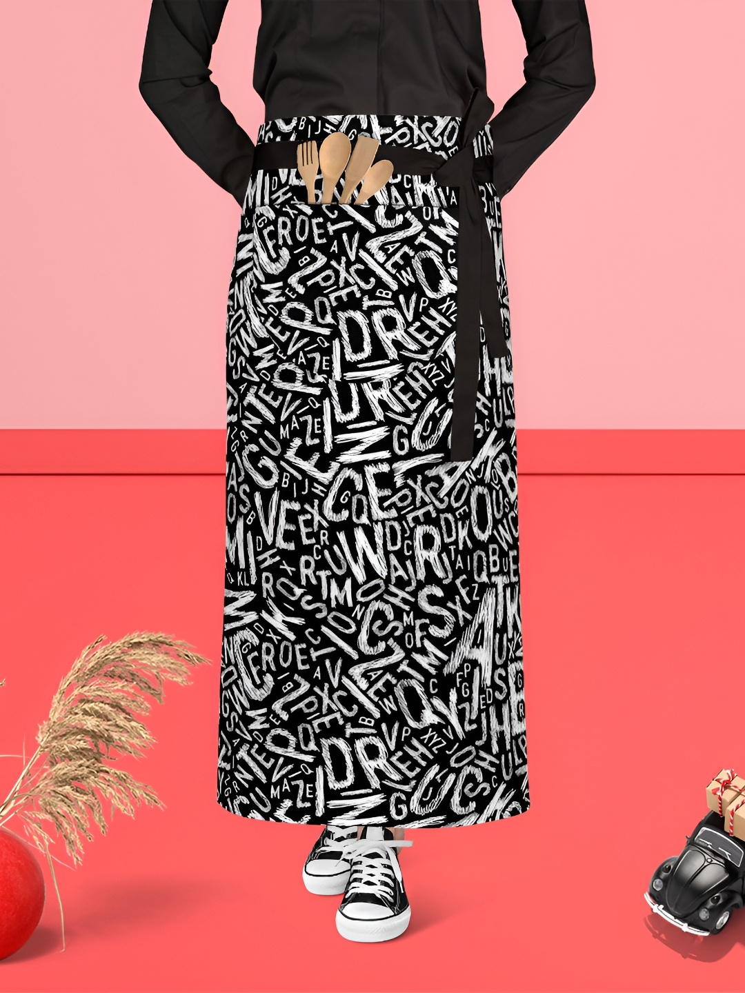 

ArtzFolio Black & White Printed Cotton Waist Apron