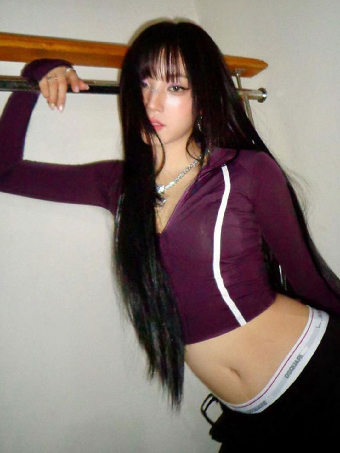 

KPOP Women Shirt Collar Extended Sleeves Crop Top, Purple
