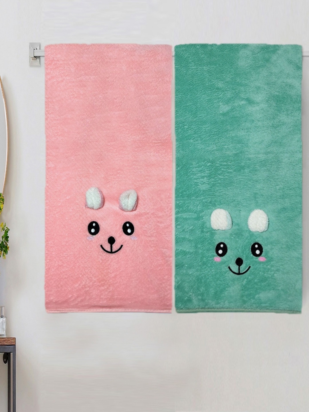 

ANA Kids Pink & Green 2 Pieces Bunny Face Printed 300 GSM Bath Towels