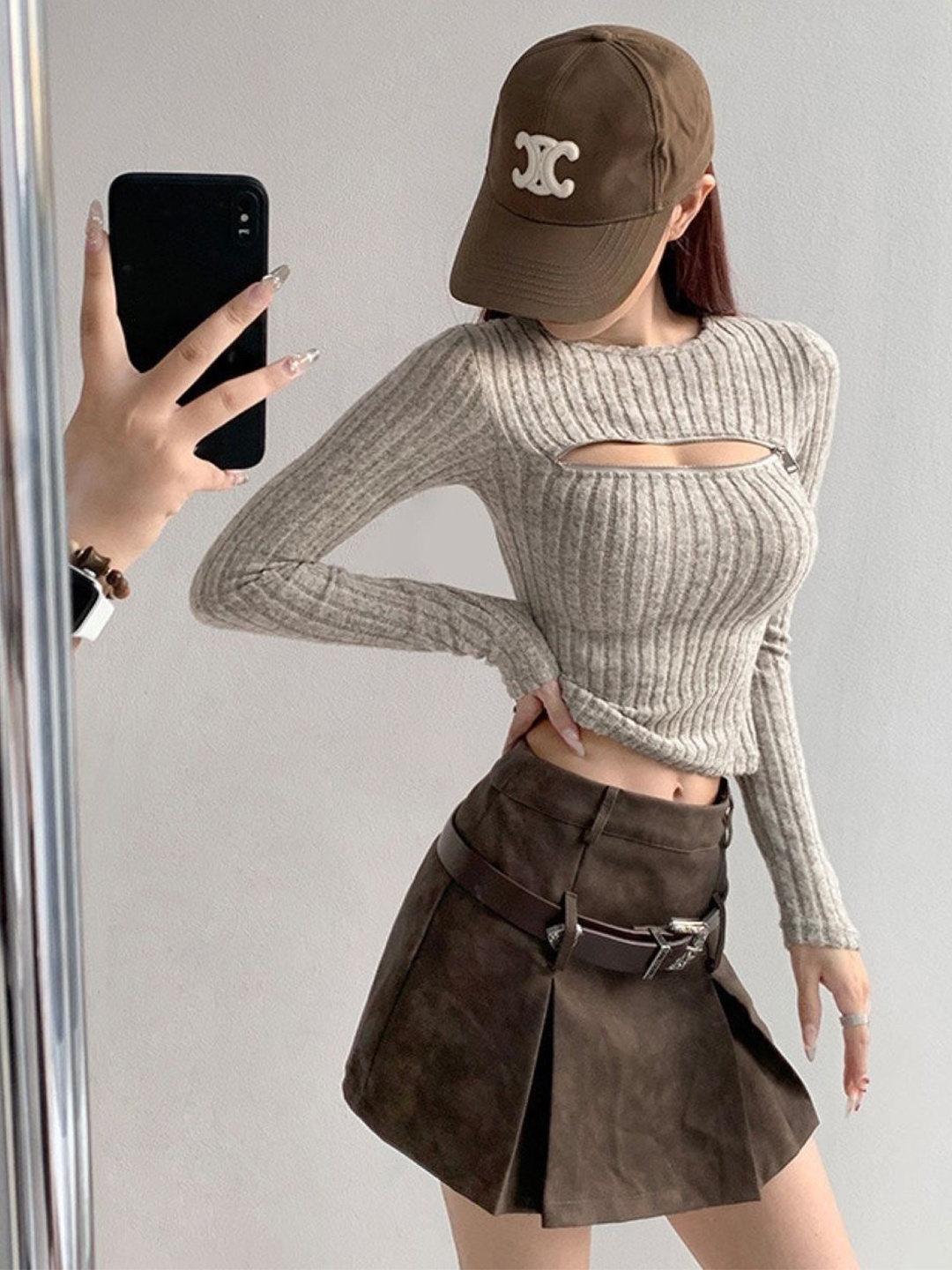 

HERE&NOW Women Round Neck Long Sleeves Solid Top, Grey