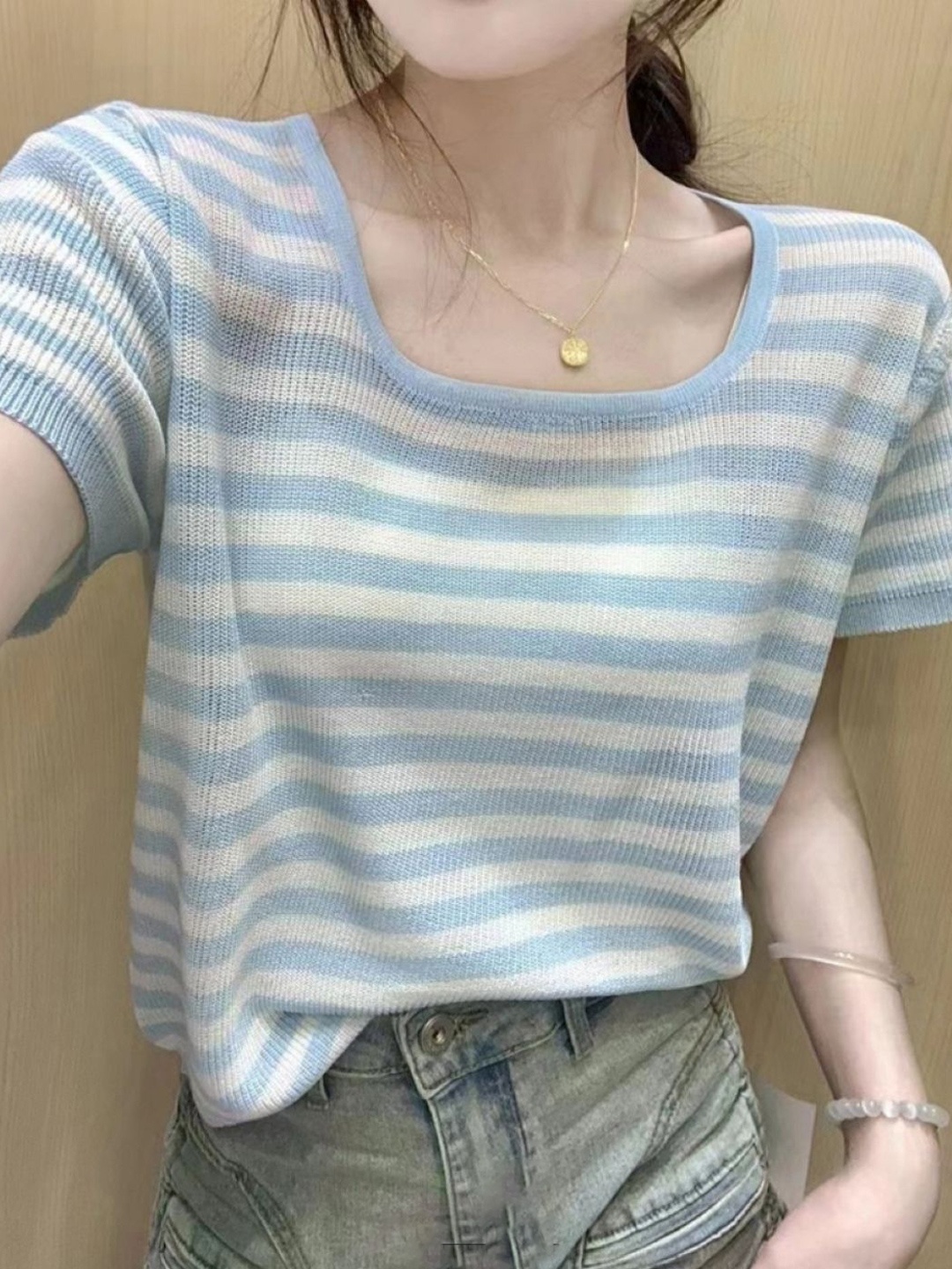 

KPOP Women Striped Square Neck Short Sleeves Top, Blue