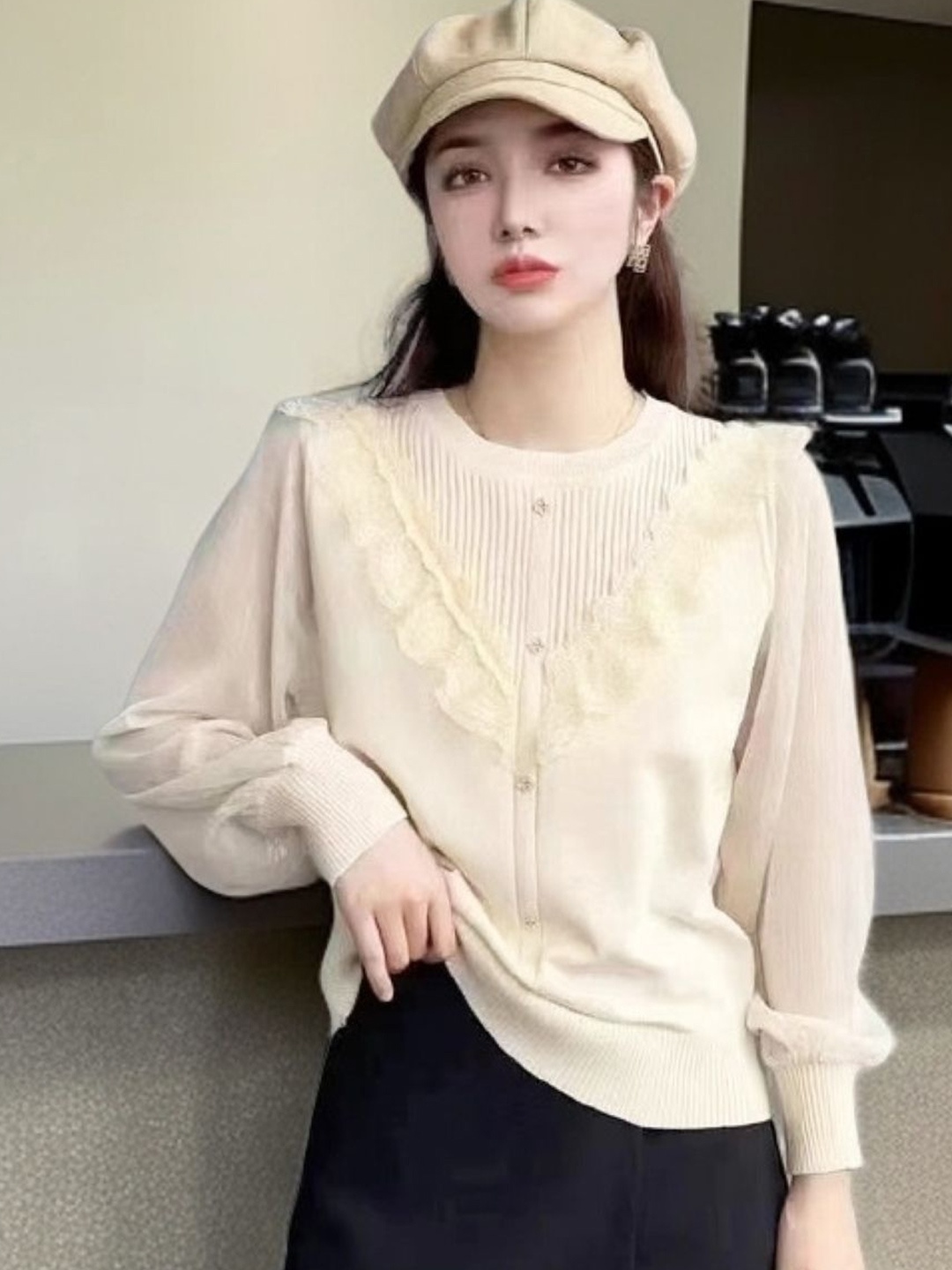 

KPOP Women Long Sleeves Top, Cream