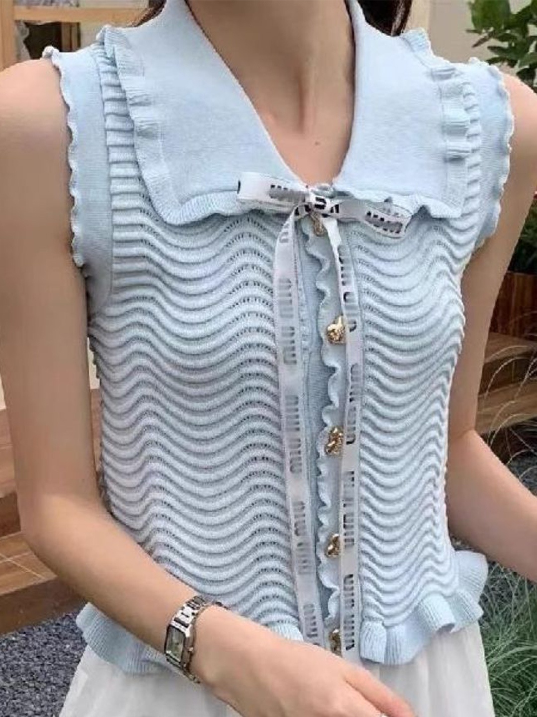 

KPOP Women Self Design Shirt Collar Sleeveless Top, Blue