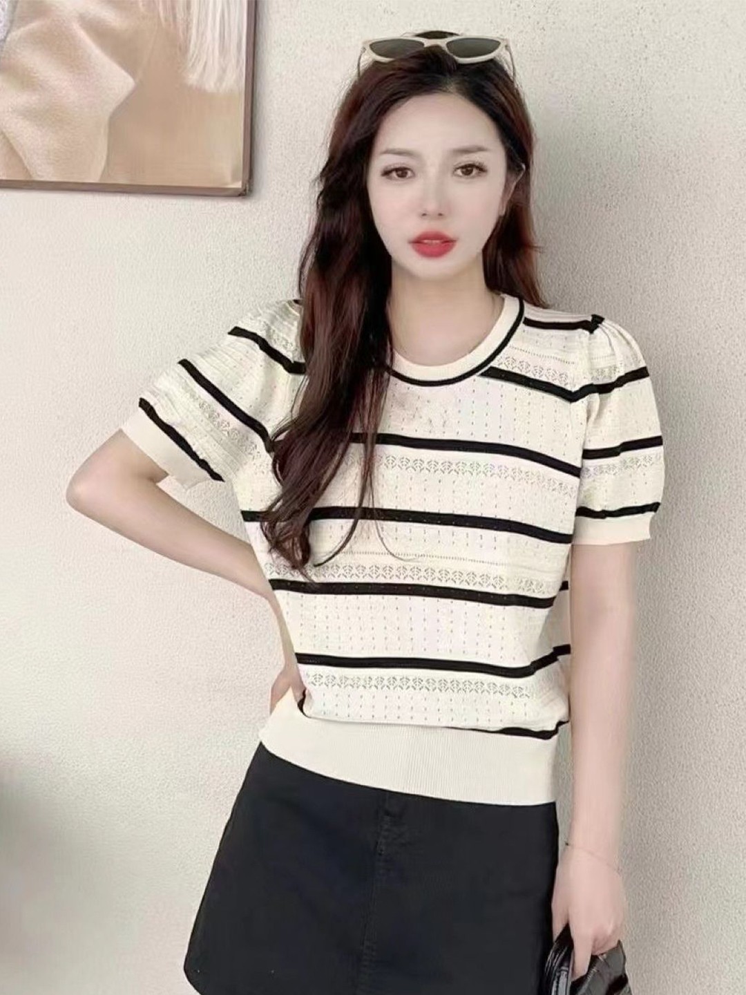 

KPOP Women Horizontal Stripes Striped Regular Top, Cream