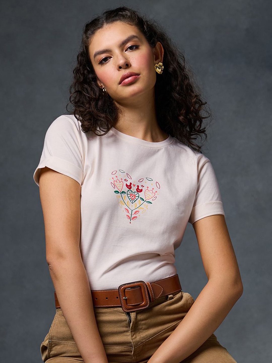 

Saaki Women Typography Drop-Shoulder Sleeves Cut Outs T-shirt, Off white