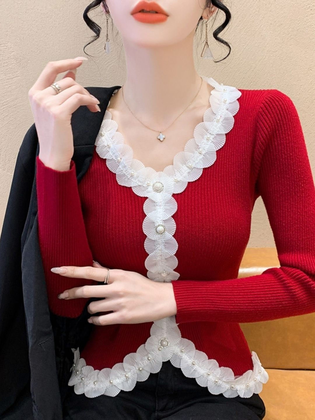 

KPOP Women V-Neck Long Sleeves Lace-Up Fitted Top, Red