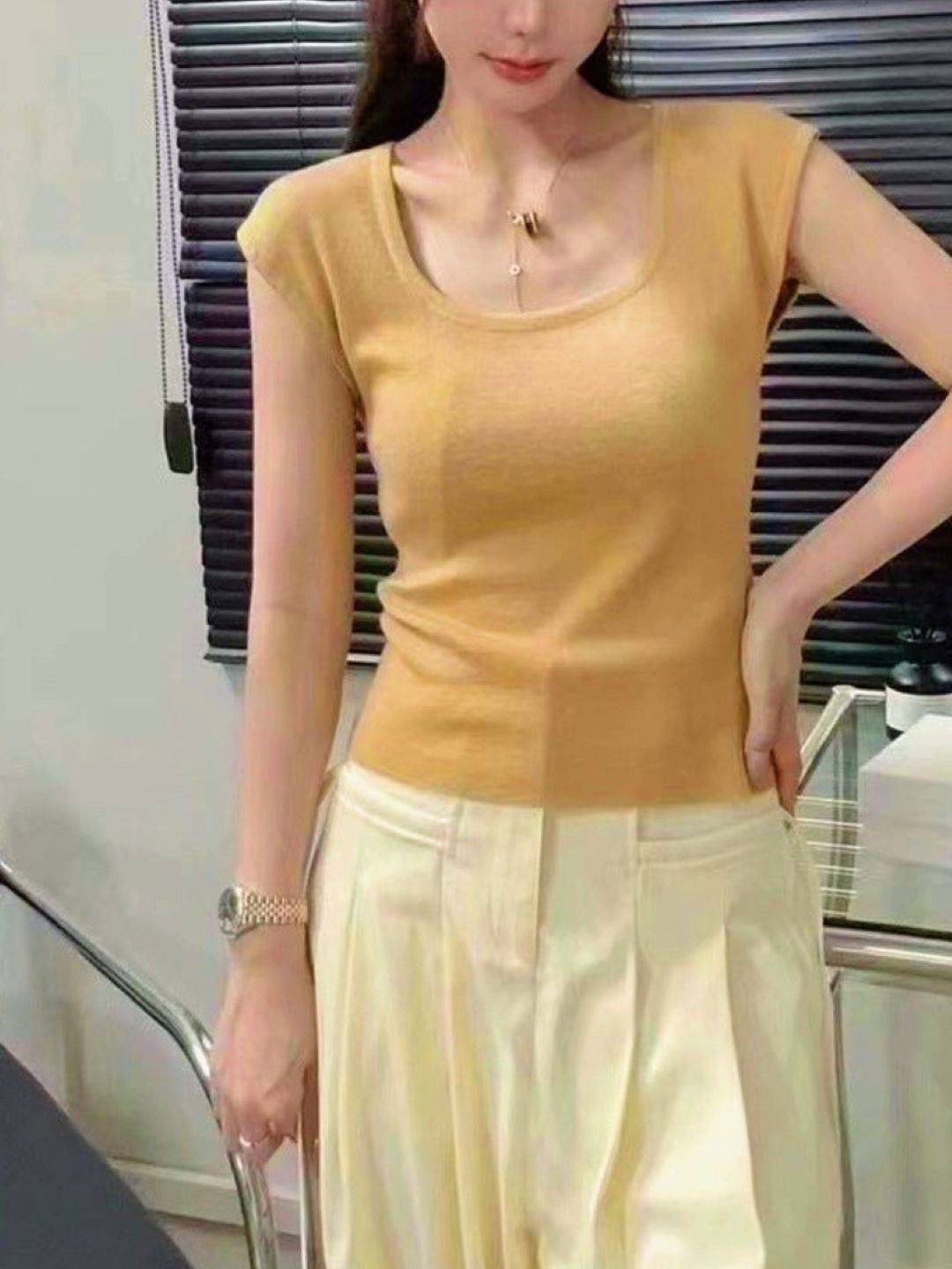 

KPOP Women Scoop Neck Top, Yellow
