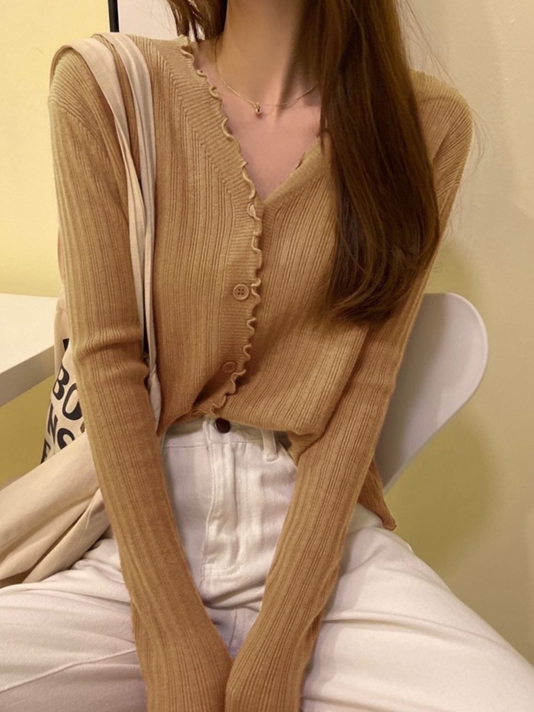 

HERE&NOW Women V-Neck Long Extended Sleeves Top, Khaki