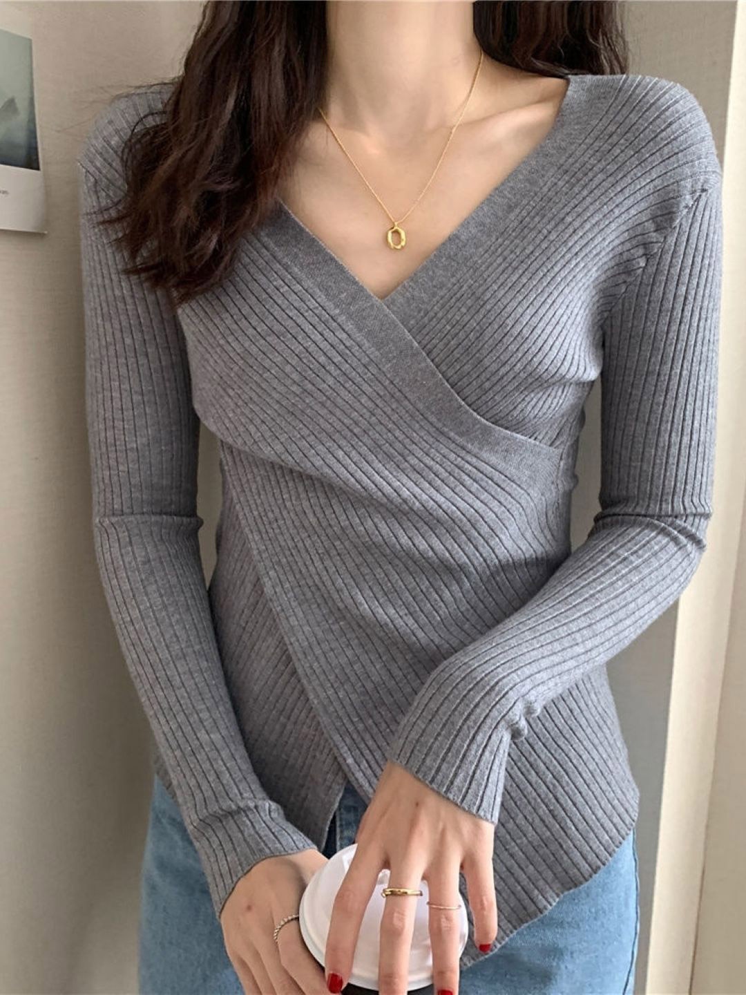 

HERE&NOW V-Neck Extended Sleeves Long Sleeves Top, Grey
