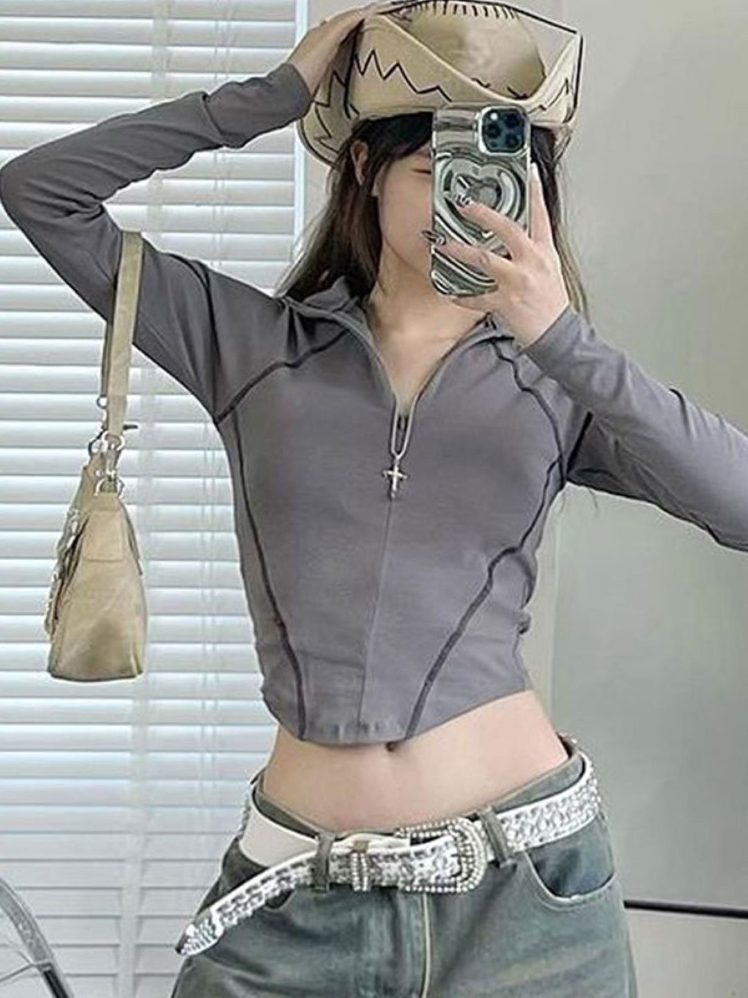 

KPOP Women Shirt Collar Long Sleeves Crop Top, Grey