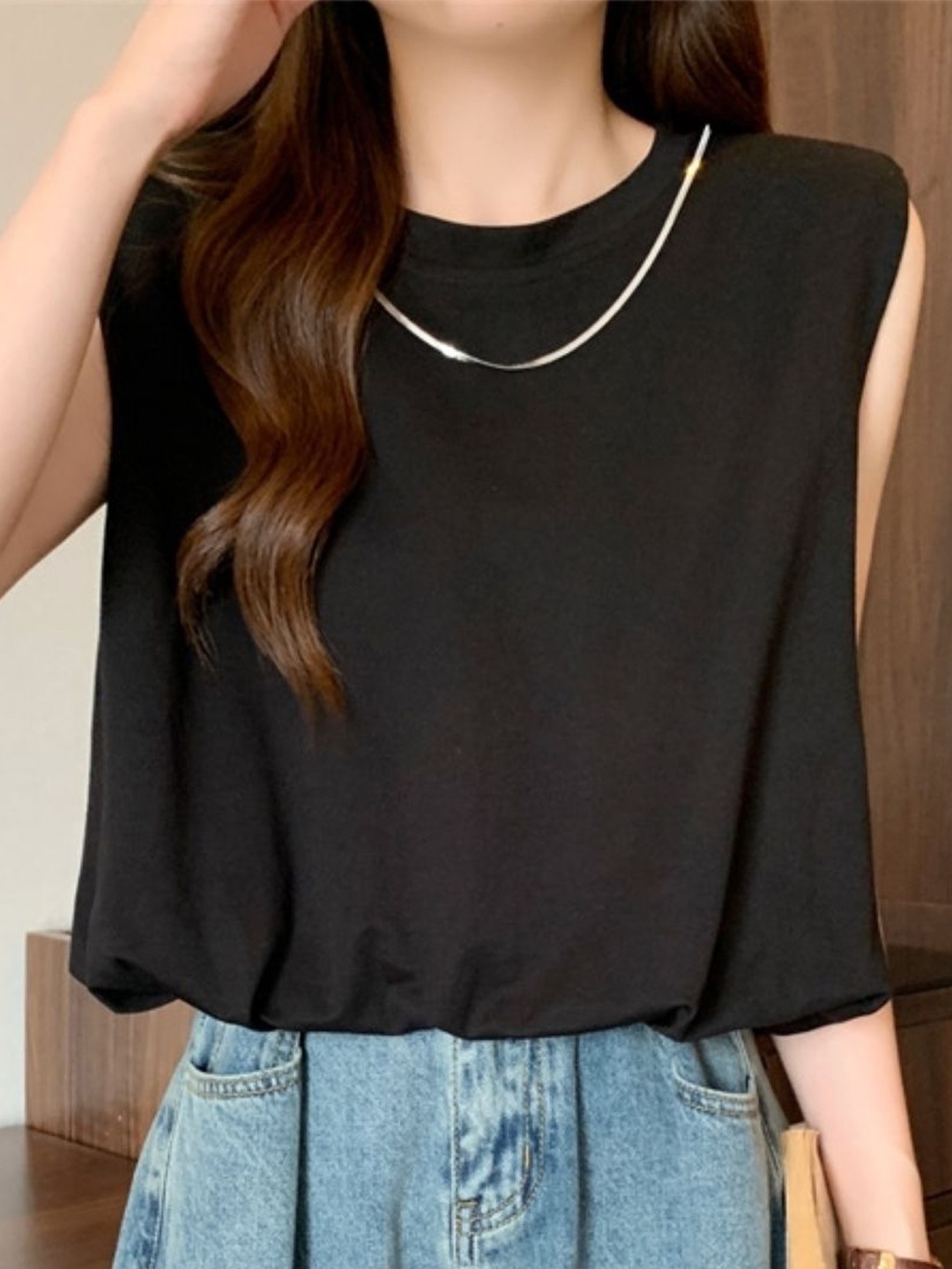 

HERE&NOW Women Round Neck Sleeveless Top, Black