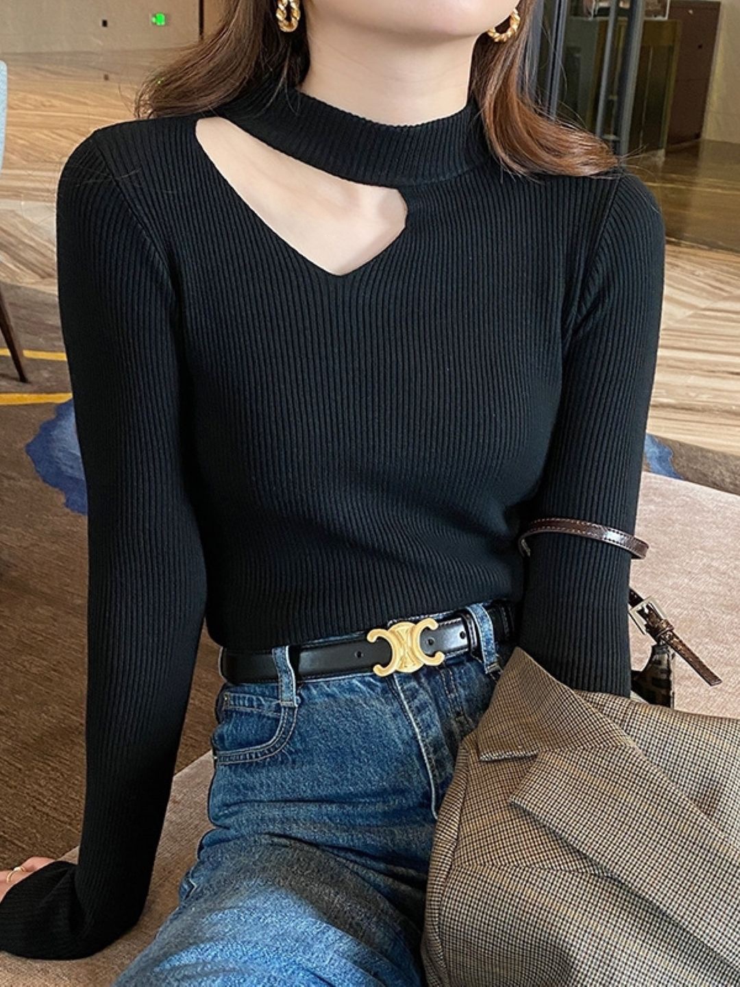 

HERE&NOW Round Neck Cut Out Long Sleeves Top, Black
