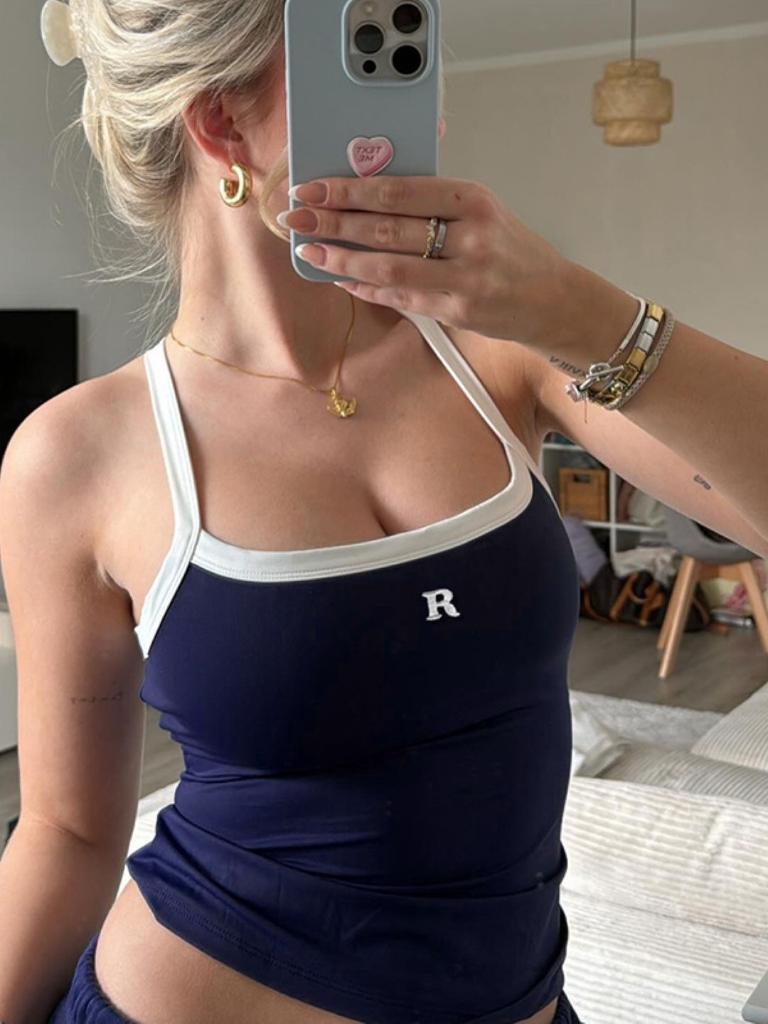 

KPOP Women Typography Printed Shoulder Straps Crop Top, Navy blue