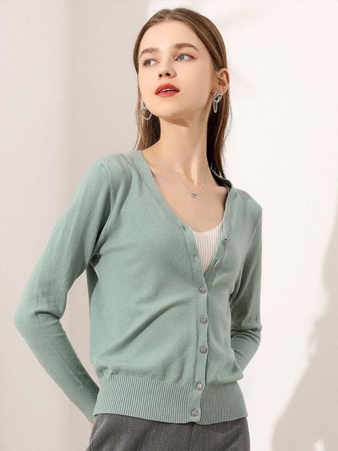 

KPOP Women V-Neck Long Sleeves Top, Teal