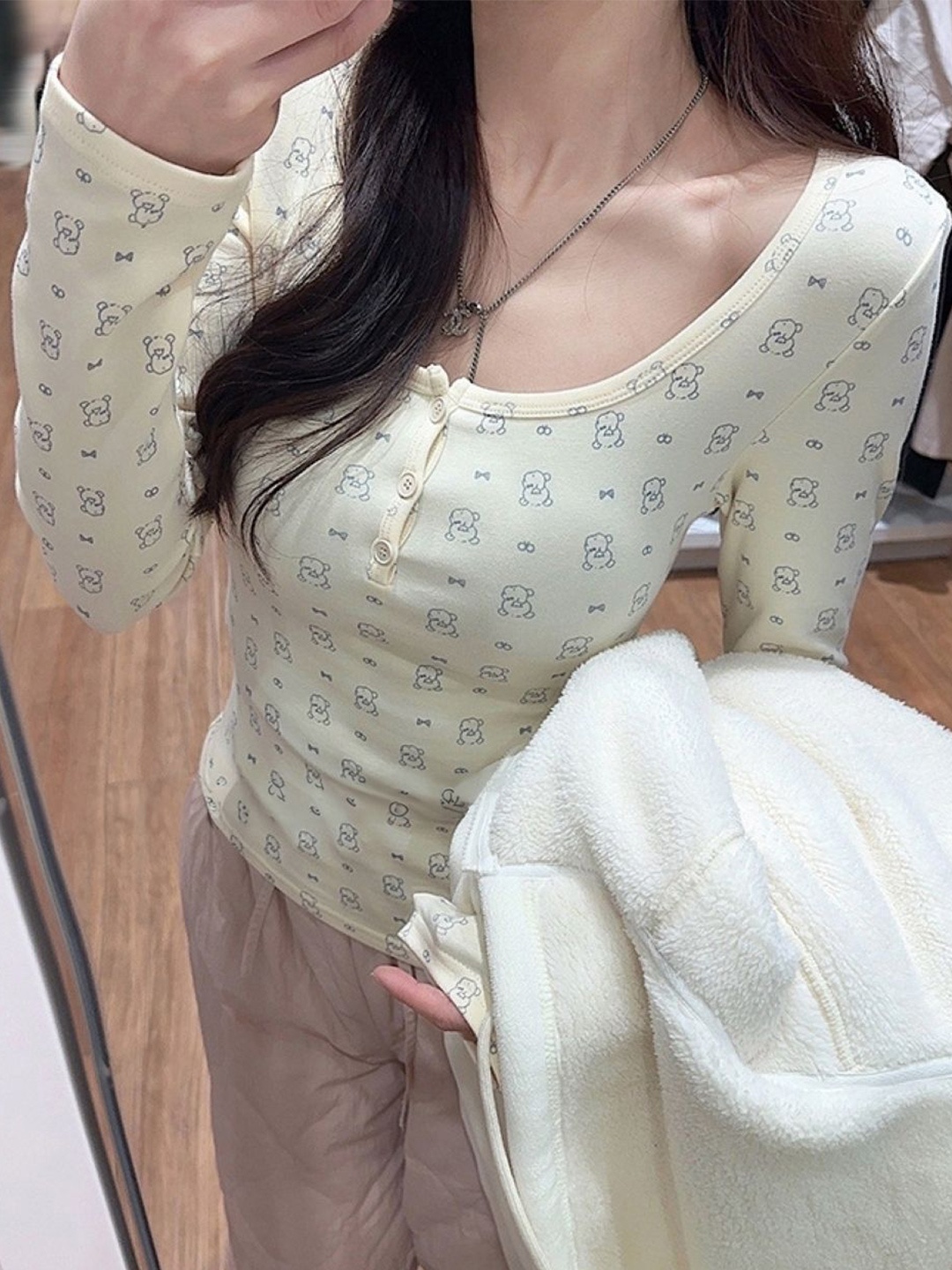 

HERE&NOW Women Print Extended Sleeves Top, White