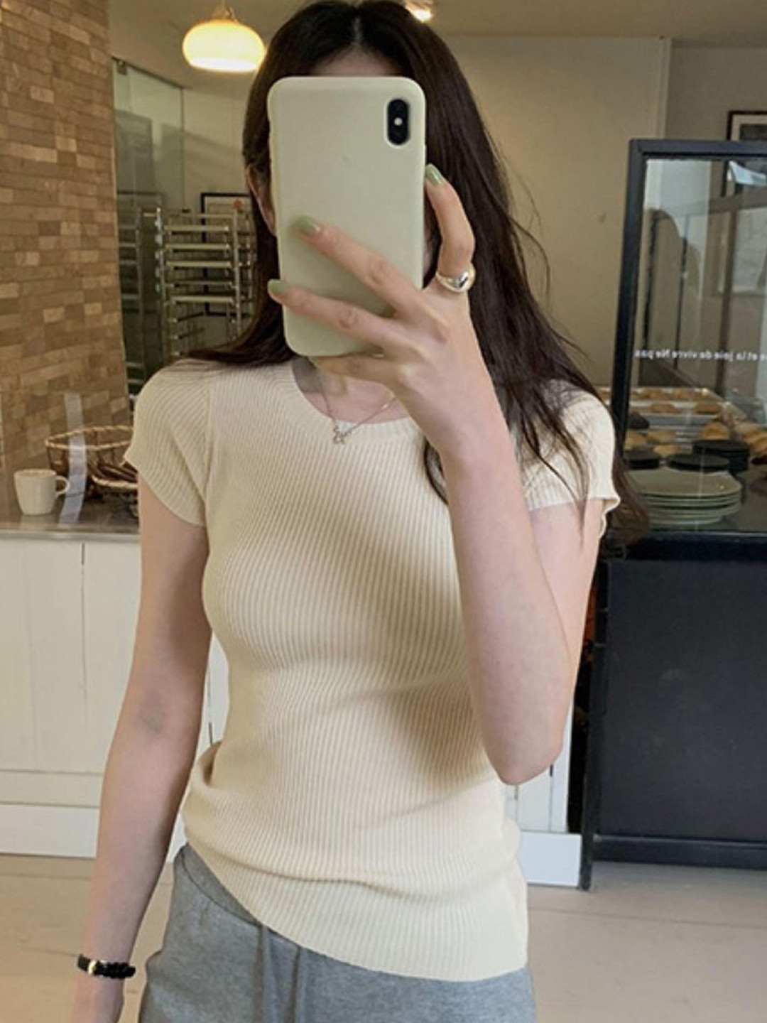 

KPOP Women Round Neck Short Sleeves Top, White