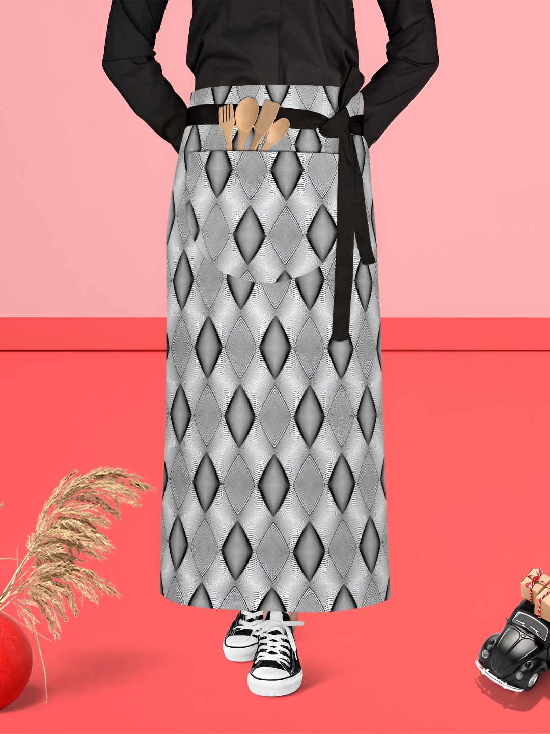 

ArtzFolio White & Grey Printed Cotton Waist Apron
