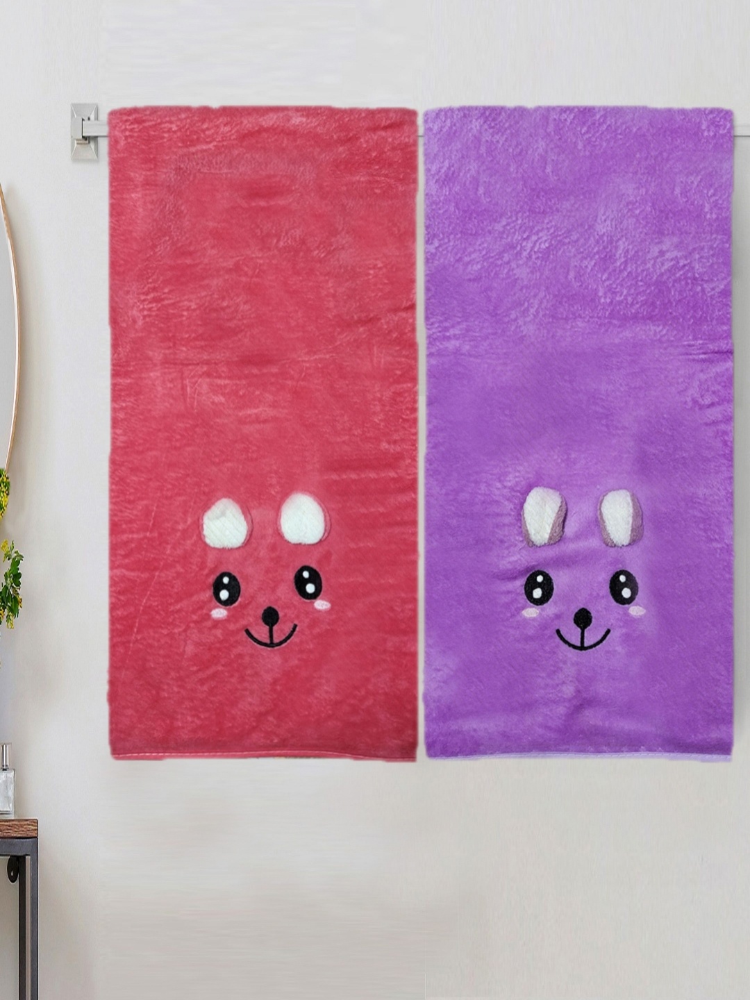 

ANA Kids Red & Purple 2 Pieces Bunny Face Printed 300 GSM Bath Towels