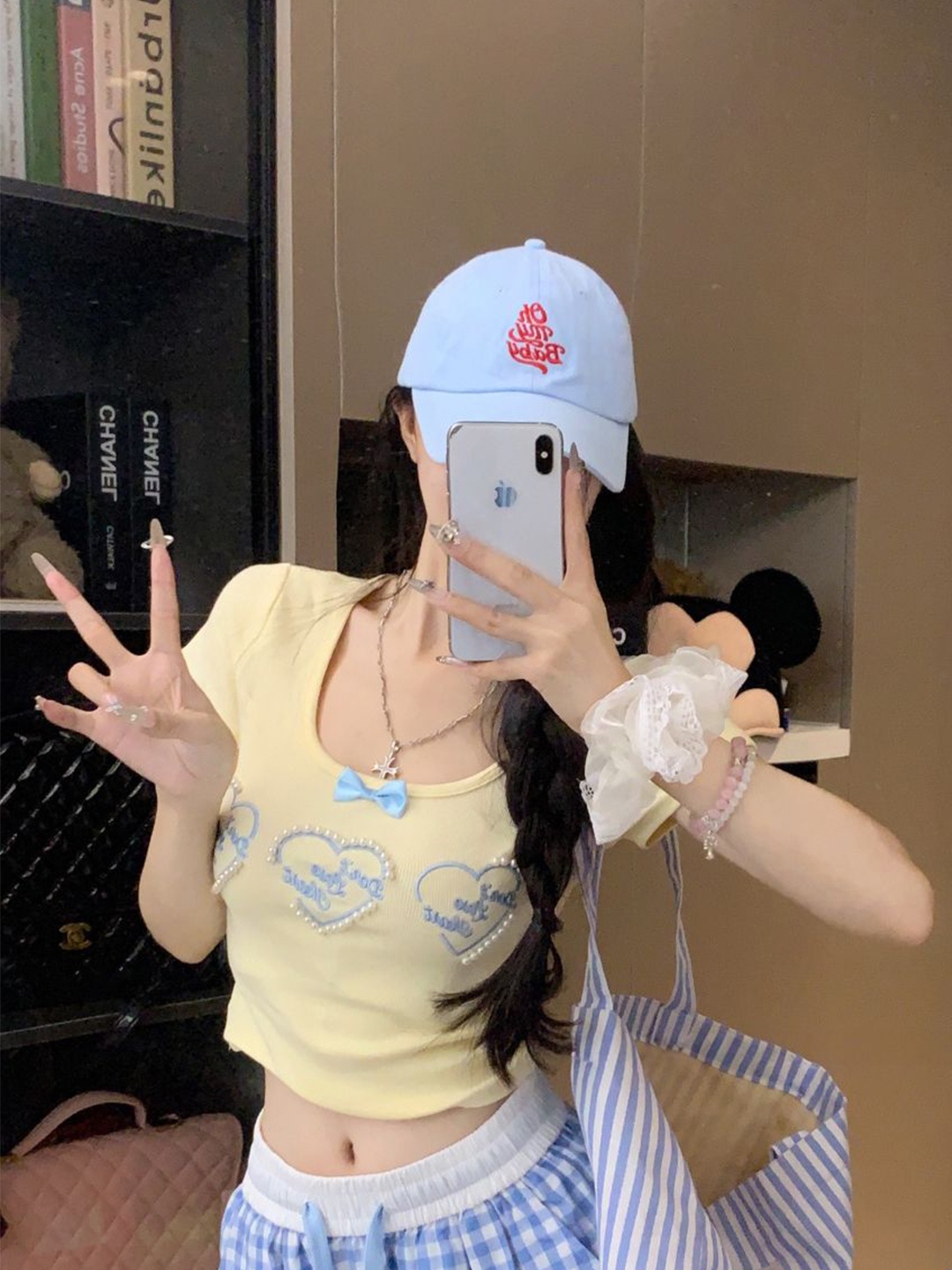 

KPOP Women Typography Printed Crop Top, Yellow